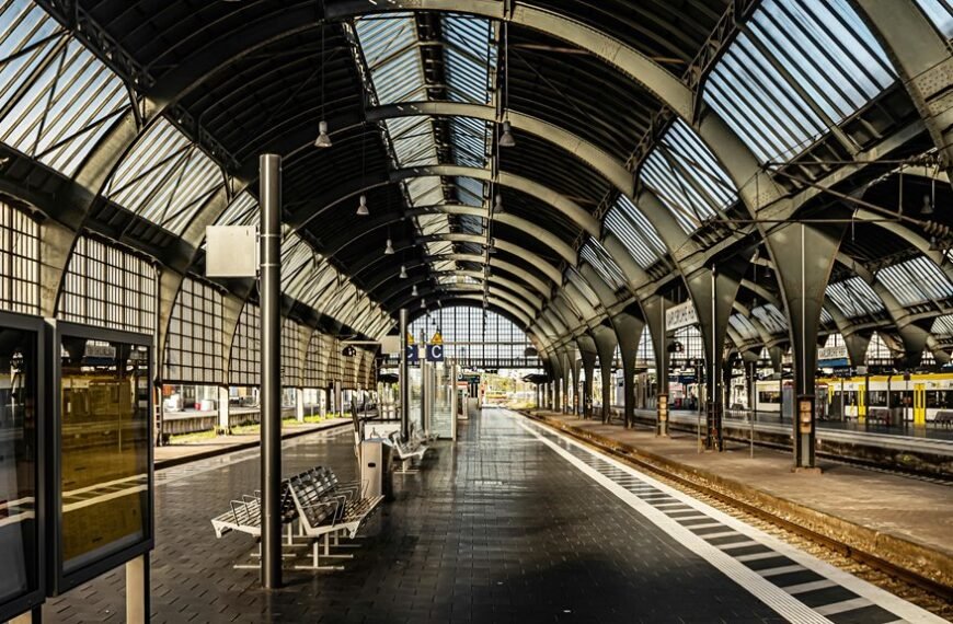 dynamic web platform cloud hub